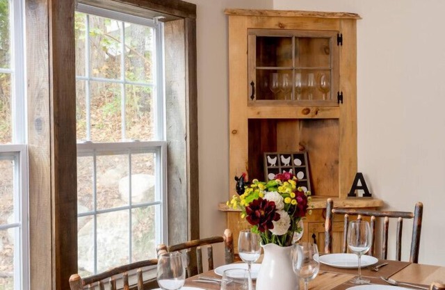 The Alexander Barn - Brand new!