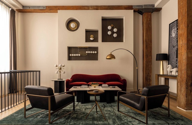 The Artisan's Duplex - 8Bd/5.5Bth w/2 Car Parking!