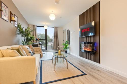 The Artist Suite