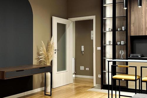 The B Street Suite
