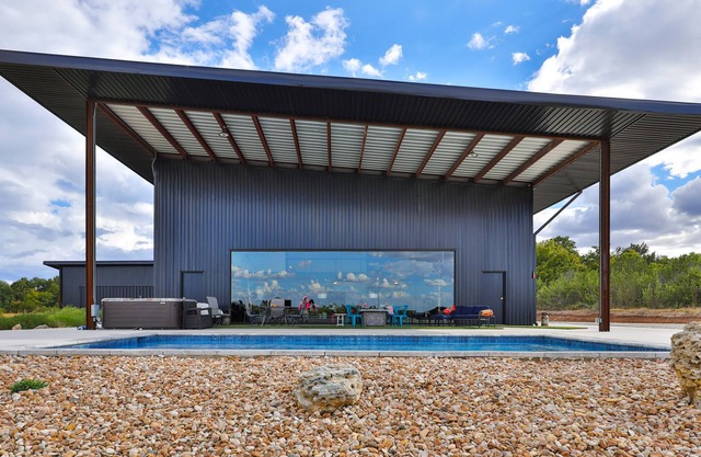 The Barn at Wayward Crossing