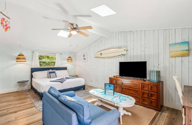 The Blue Turtle: retreat w/bikes! By Beach & Mayo