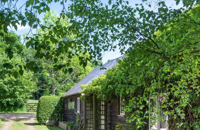 The Bothy in the beautiful Ashford