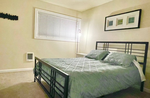 The Cedar Mills Traveler's Retreat