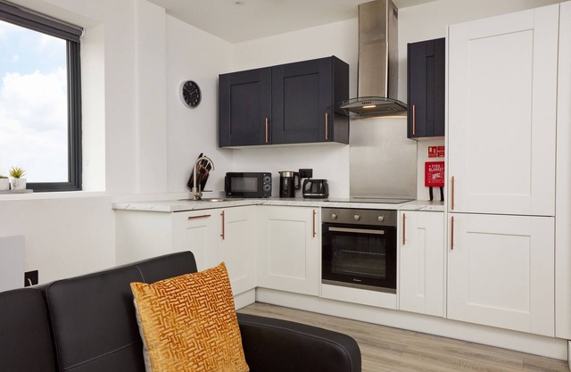 The Centre of Norwich! Pottergate Views is a Cosy & Elegant Apartment
