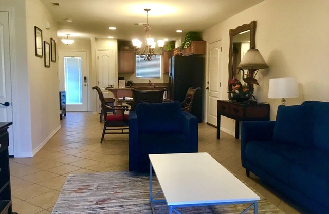 The Cozy Casita- 22 AW