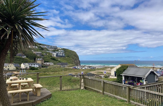 'THE DUNES' - Amazing sea views and a short stroll to the beach!