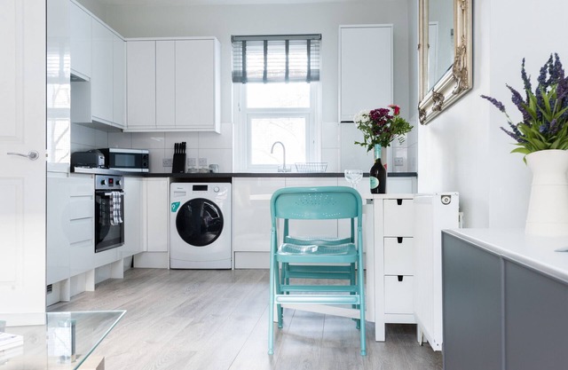 The Euston /St Pancras Apartment