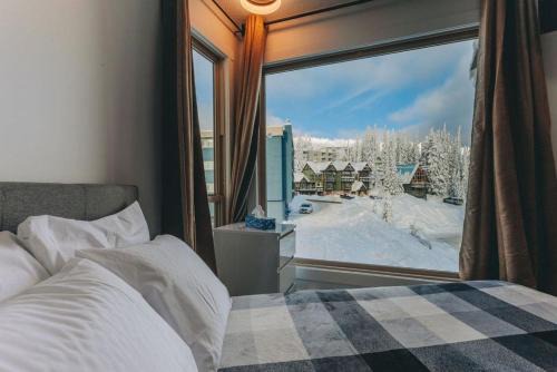 The Fjall Ski-In Ski-Out Village Studio