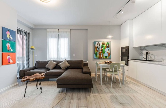 The Funky Apartment - Free Parking