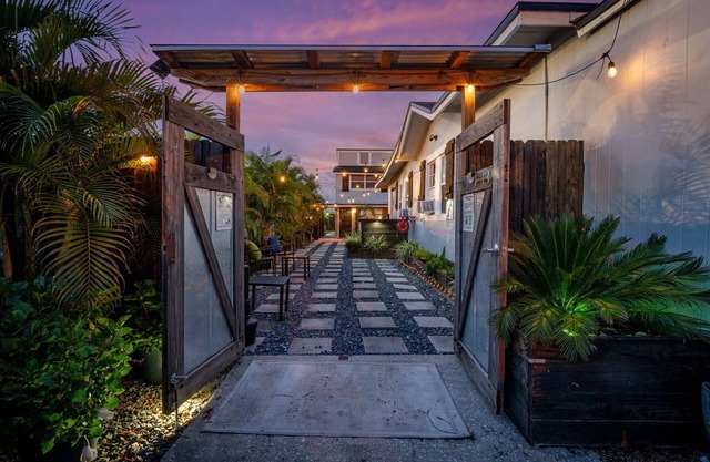 The Garden Apartment at The Urban Standard #4