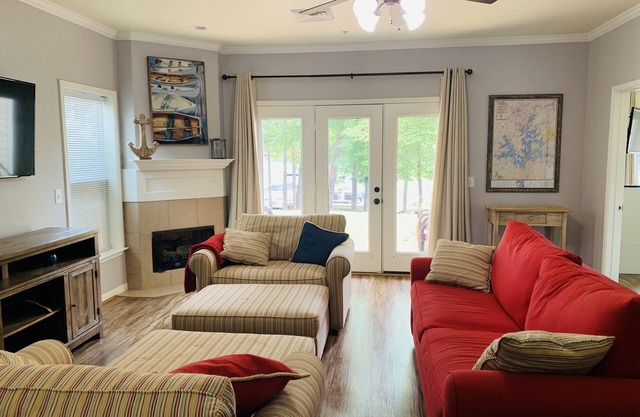 The Getaway at Lake Martin a 2 bedroom 2 bathroom Lake front condo w/boat slip!