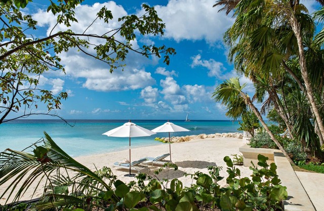 The Great House - Twelve Bedroom Villa, Sleeps 30