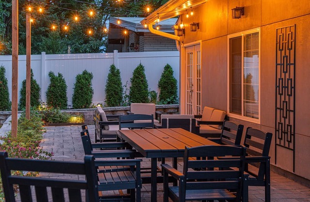 The Greystone – Stay for 12!