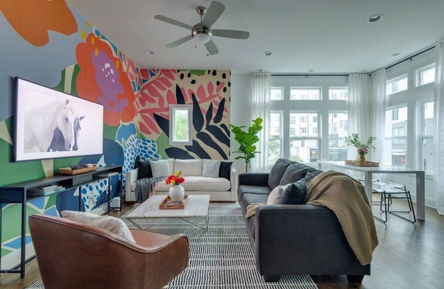 The Harper House - Beautifully Designed, Rooftop