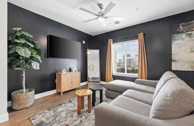 The Hidden Hills Suite The Gulch