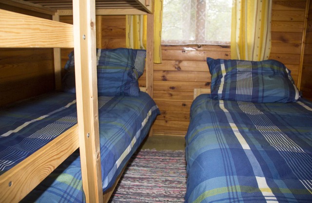 The Hideaway Ash Log Cabin at Trnavka lake, forest and mountains,pet friendly