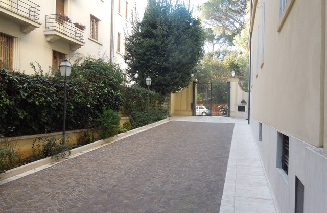 The house in the park in the center of the city