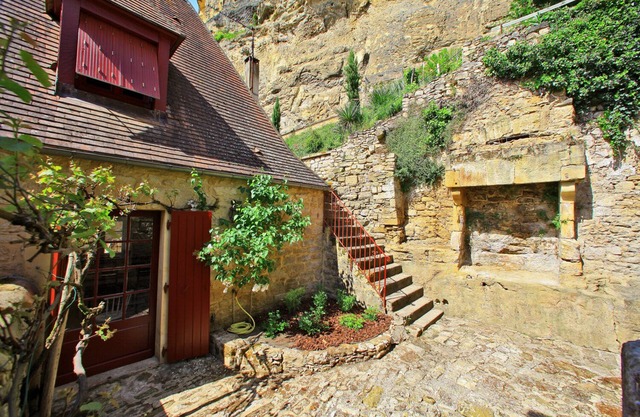 The House of Gabarrier with stunning views of the Dordogne