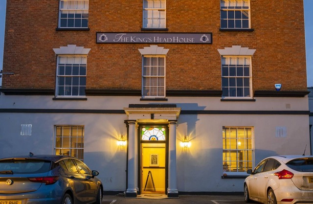 The Kings Head House