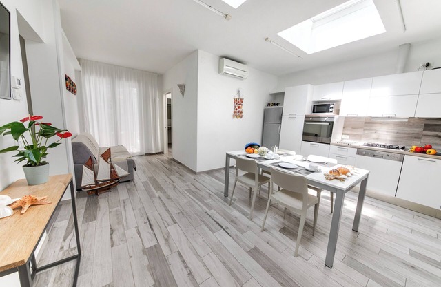 The largest unit (Villa Rina 2)