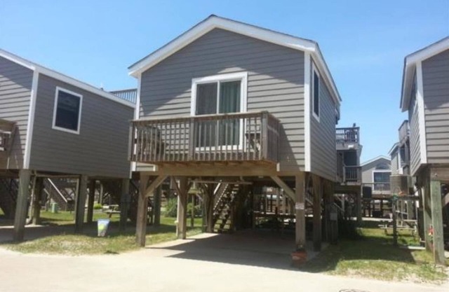 The Lighthouse Cabana just steps away from the Beach!