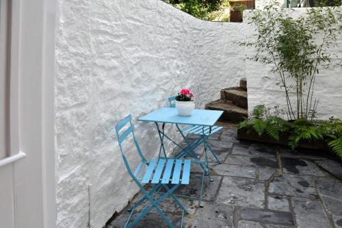 The Little Courtyard