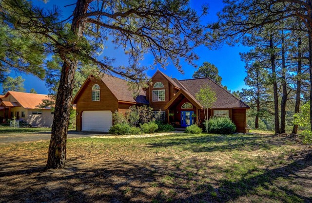 "The Lodge" At Pagosa's Dutton Canyon/Hot Tub/Gas FP Stove/Pool Table/Pets