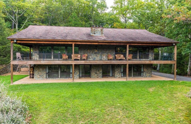 The Lodge in Sugar Hollow