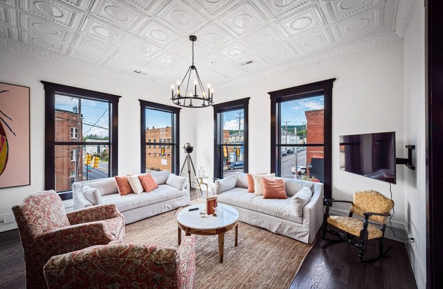 The Lofts on Gault: Haralson, Eclectic style in historic downtown Fort Payne