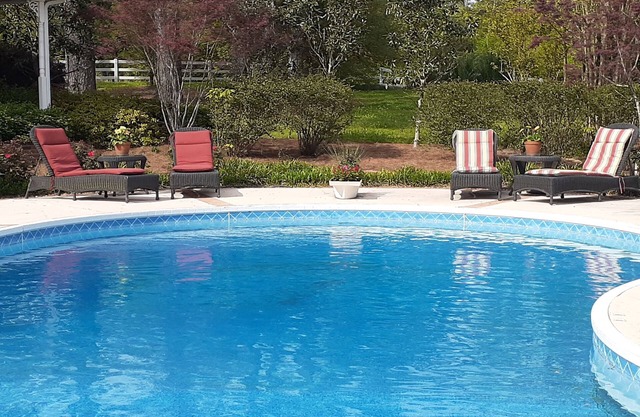 The Magnolia Tree B&B KING SUITE only 5 minutes from MSU campus!