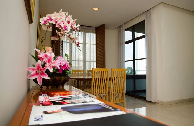 The Maple Suite