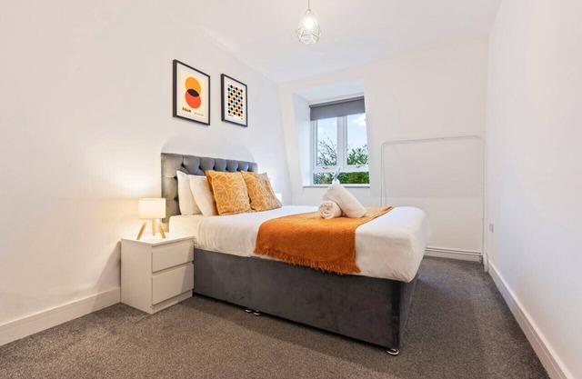 The Marsons Collection - 2 Bed Apartment - Parking