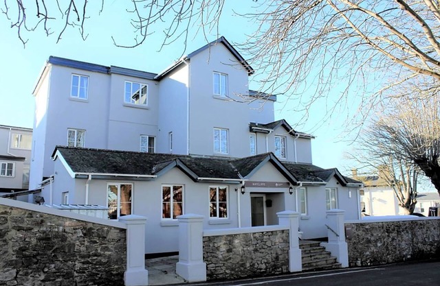 The Maycliffe Hotel