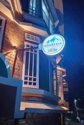 The Mountain Range Homestay