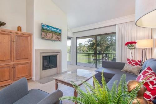 The Napa Residences, Steps from World-Class Wineries