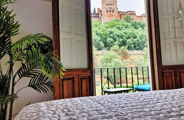 The Nasrid Palace from your bed!