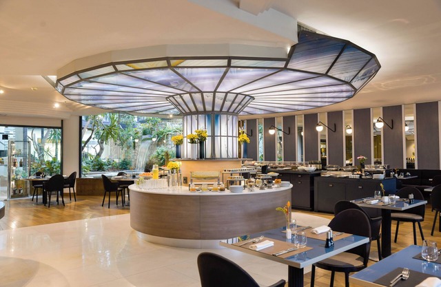 The Nicolaus Hotel