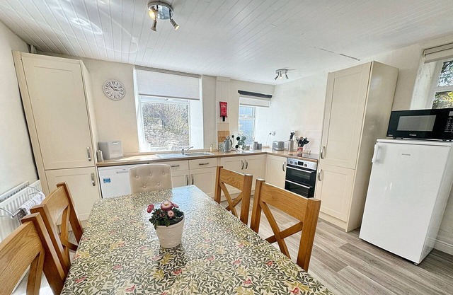 The Nookery - Cosy Cottage in the Heart of Town
