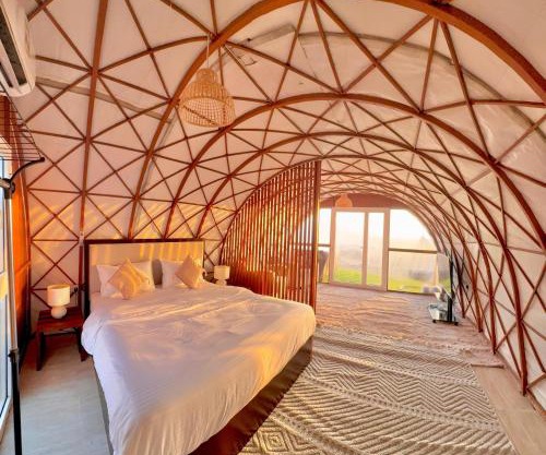 The oasis chalet