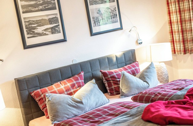 The Oberstdorf vacation home for 2-11 people with large conservatory and wellness area