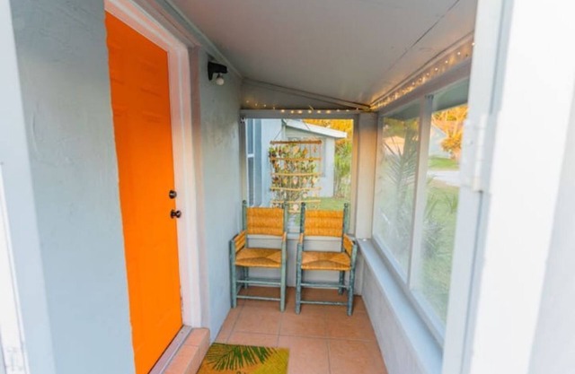 The Orange Door - Coastal Escape