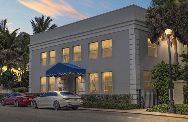 The Palm Beach House - Nautical