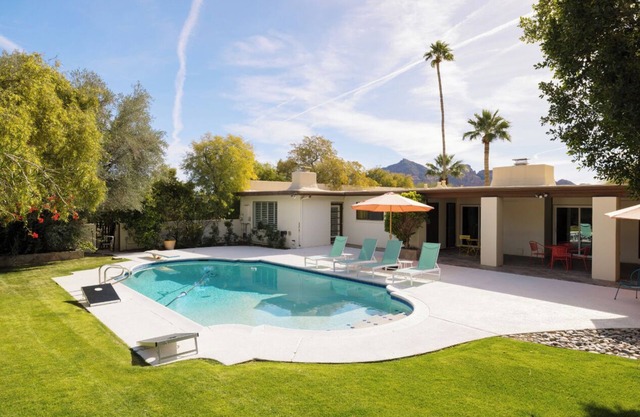 The Palmcroft by LuxeKey | Unique Maximalist Home w/Pool & Casita