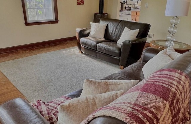 The Pecan Suite - Entire Apartment