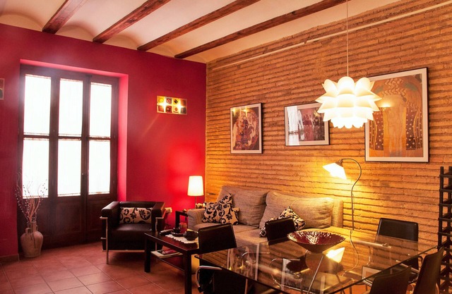 The perfect place to get to know Valencia and enjoy a sweet stay as a couple