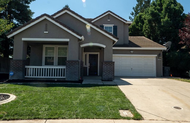 The Perfect Retreat for Comfort and Style at this 5 Bedroom House!