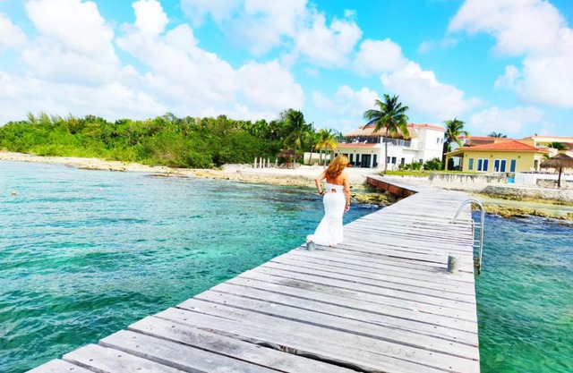 The Queen of Cozumel Beach House -Luxury Beachfront Villa- MILLION DOLLARS VIEW