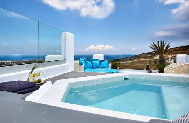 The Queen's house with jacuzzi and sea view