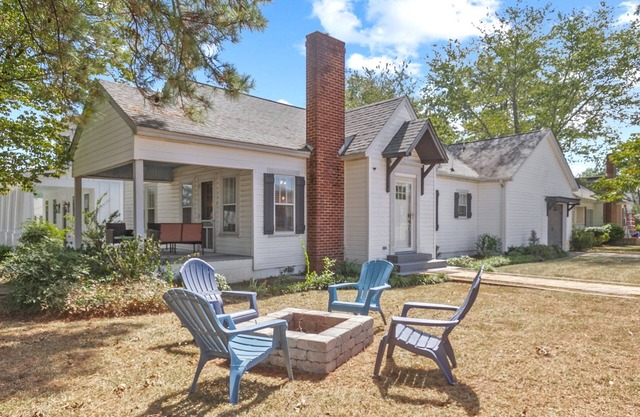 The Rambler - Beautiful Ranch Style Home 2 Miles from UA Campus!